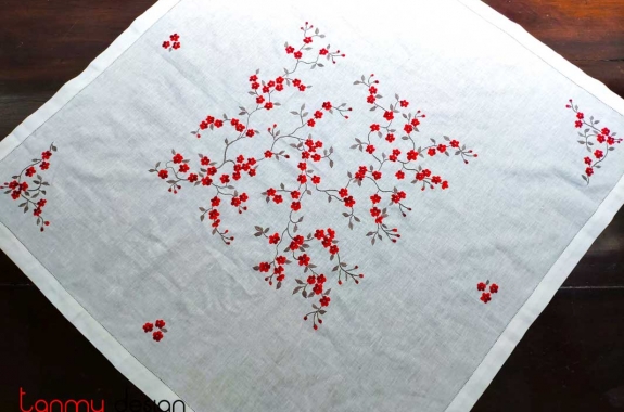 Square table cloth - String peach blossom embroidery (size 90cm)